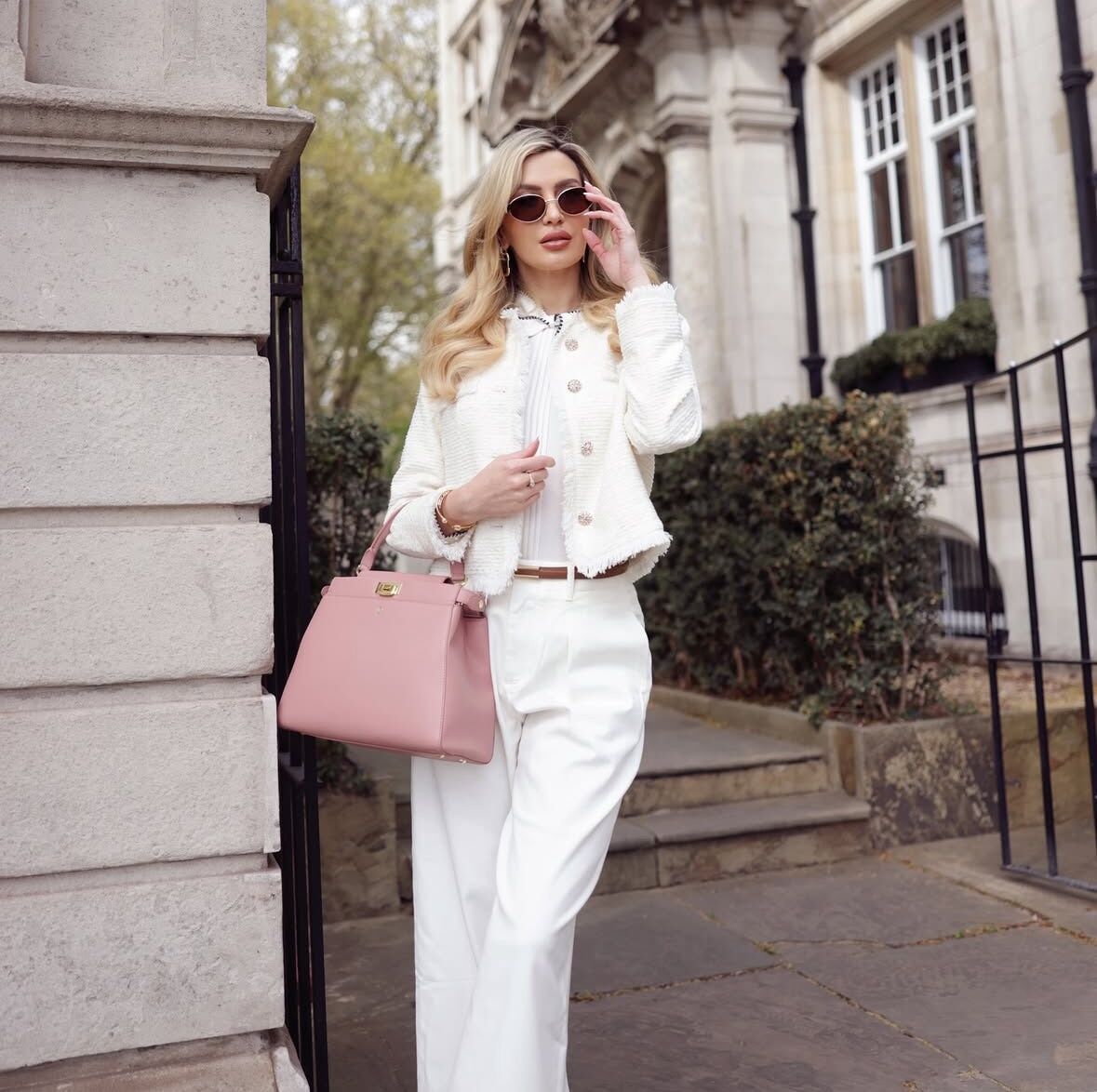 Why Sustainable Vegan Handbags Are Redefining Luxury (And Why It Matters)