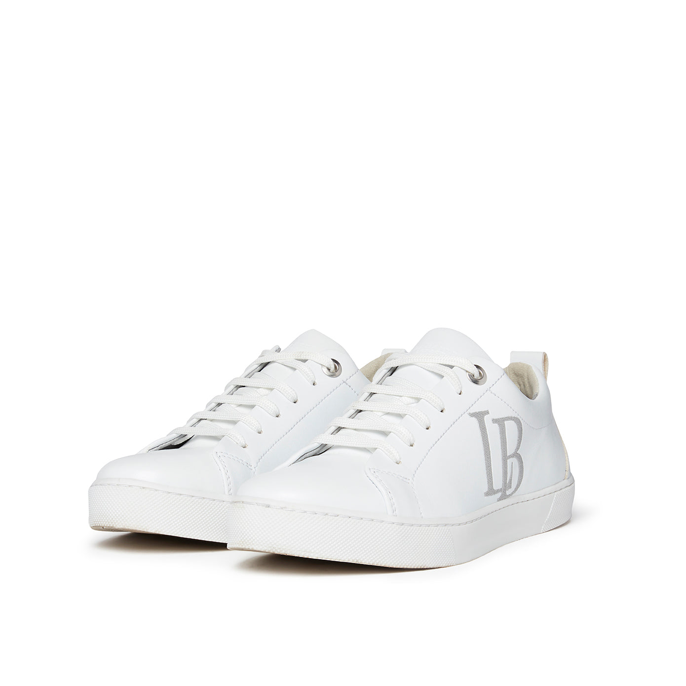 Sustainable, recycled, cruelty free, apple leather, vegan Labante London trainers.